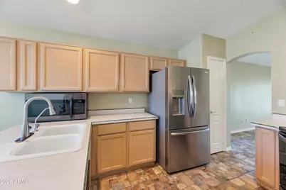 18431 N 5th Avenue, Phoenix, AZ 85023 - Photo 7