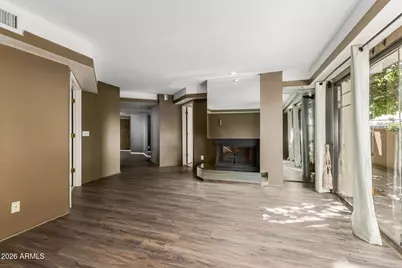 5035 N 10th Place #107, Phoenix, AZ 85014 - Photo 11