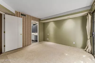 5035 N 10th Place #107, Phoenix, AZ 85014 - Photo 11