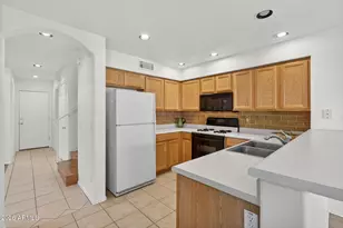 1340 W Wahalla Ln, Phoenix, AZ 85027 - Photo 7