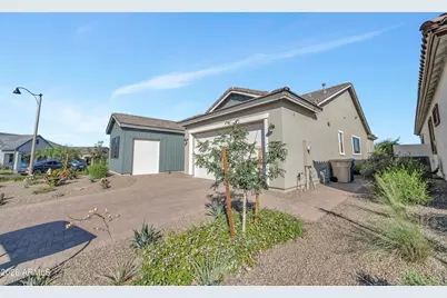 5995 N 207th Avenue, Buckeye, AZ 85396 - Photo 35