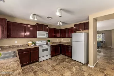 11566 W Purdue Avenue, Youngtown, AZ 85363 - Photo 5