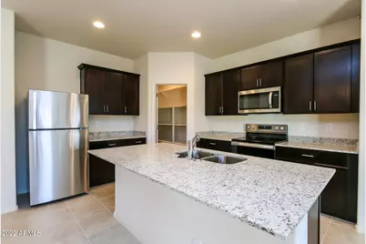 18374 N Acacia Avenue, Maricopa, AZ 85138 - Photo 7