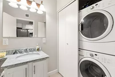 8004 N 32nd Drive #1, Phoenix, AZ 85051 - Photo 9