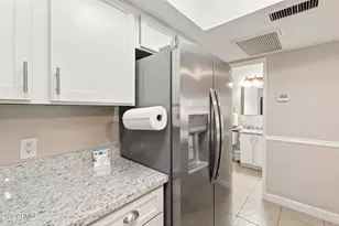 8004 N 32nd Dr, Phoenix, AZ 85051 - Photo 7