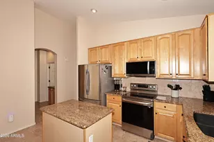 2635 E Darrel Rd, Phoenix, AZ 85042 - Photo 7