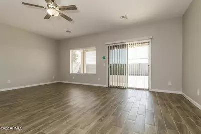 709 E Whyman Avenue, Avondale, AZ 85323 - Photo 5