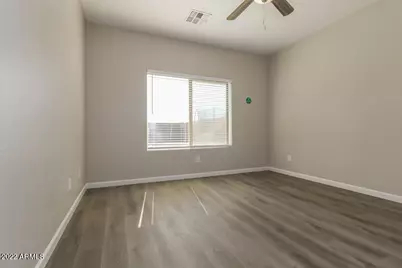 709 E Whyman Avenue, Avondale, AZ 85323 - Photo 9