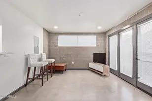 129 N 11th Ave, Phoenix, AZ 85007 - Photo 3