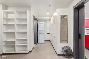 129 N 11th Ave, Phoenix, AZ 85007 - Photo 11