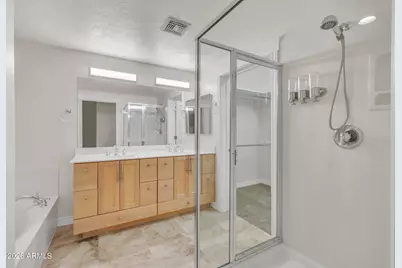 15221 N Clubgate Drive #1013, Scottsdale, AZ 85254 - Photo 13