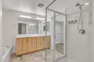 15221 N Clubgate Dr, Scottsdale, AZ 85254 - Photo 13