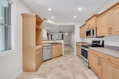 15221 N Clubgate Drive #1013, Scottsdale, AZ 85254 - Photo 7