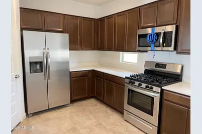 16424 W Questa Drive, Surprise, AZ 85387 - Photo 11