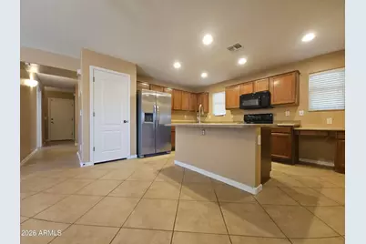 998 W Desert Sky Drive, San Tan Valley, AZ 85143 - Photo 5