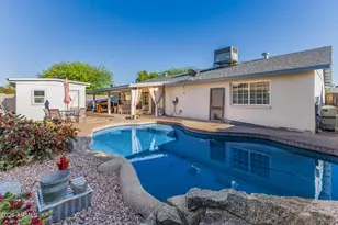 4152 W Paradise Dr, Phoenix, AZ 85029 - Photo 25