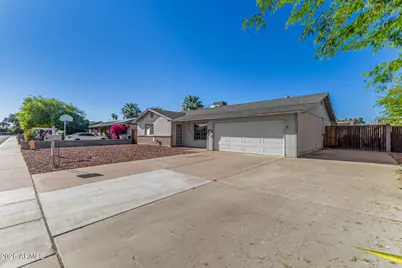 4152 W Paradise Drive, Phoenix, AZ 85029 - Photo 3