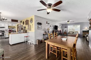 4152 W Paradise Dr, Phoenix, AZ 85029 - Photo 9