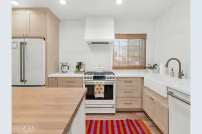 4549 E Campbell Avenue #101, Phoenix, AZ 85018 - Photo 11