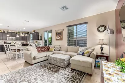 4730 W Gelding Drive, Glendale, AZ 85306 - Photo 9