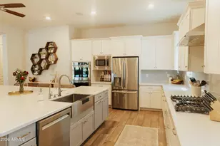 21112 E Aquarius Way, Queen Creek, AZ 85142 - Photo 5