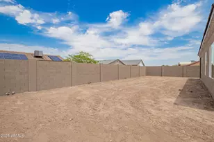 11156 W Torren Dr, Arizona City, AZ 85123 - Photo 33