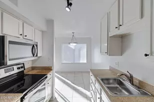 3600 N Hayden Rd, Scottsdale, AZ 85251 - Photo 23