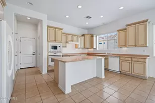 23016 N Pedregosa Dr, Sun City West, AZ 85375 - Photo 19