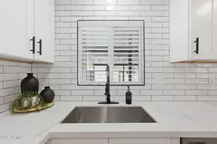 1534 E Hampton Cir, Mesa, AZ 85204 - Photo 13