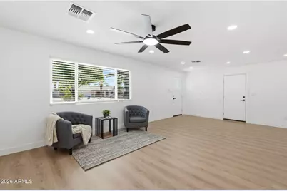 1534 E Hampton Circle, Mesa, AZ 85204 - Photo 5