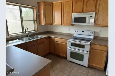 2101 S Meridian Road #172, Apache Junction, AZ 85120 - Photo 11