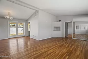 10 W Palmcroft Dr, Tempe, AZ 85282 - Photo 5