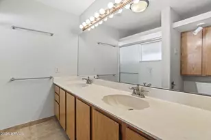 10 W Palmcroft Dr, Tempe, AZ 85282 - Photo 17