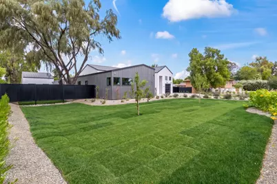 5226 E Sweetwater Avenue, Scottsdale, AZ 85254 - Photo 3