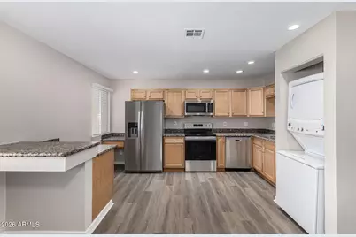 12440 N 20th Street #202, Phoenix, AZ 85022 - Photo 9