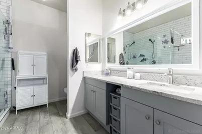 240 W Ensueno Street, Gilbert, AZ 85233 - Photo 17