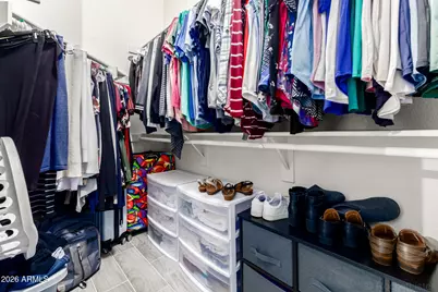 240 W Ensueno Street, Gilbert, AZ 85233 - Photo 19