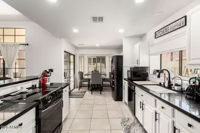 6727 W Kristal Way, Glendale, AZ 85308 - Photo 17