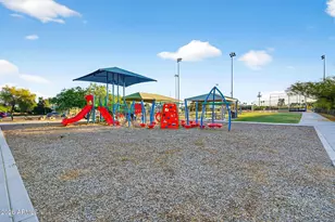 17449 E Caliente Dr, Fountain Hills, AZ 85268 - Photo 25