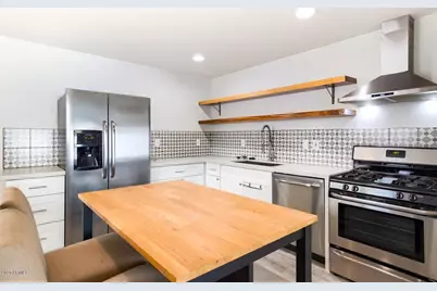 3140 E Glenrosa Avenue # 3, Phoenix, AZ 85016 - Photo 5