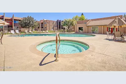 5525 E Thomas Road #Q4, Phoenix, AZ 85018 - Photo 25