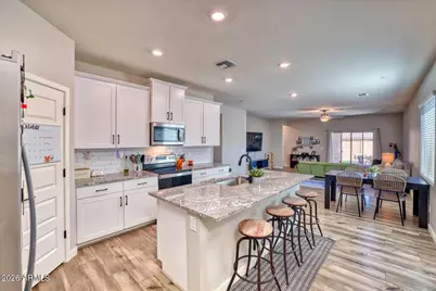 11508 W Cumberland Drive, Youngtown, AZ 85363 - Photo 5