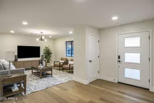 3023 N 49th St, Phoenix, AZ 85018 - Photo 3