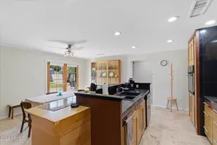 4613 E Vernon Ave, Phoenix, AZ 85008 - Photo 9