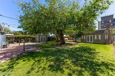 1301 W Mackenzie Drive, Phoenix, AZ 85013 - Photo 25