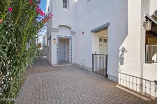 1568 E Shannon St, Gilbert, AZ 85295 - Photo 5