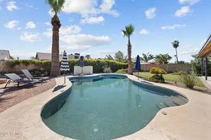 7957 W Dreyfus Dr, Peoria, AZ 85381 - Photo 51