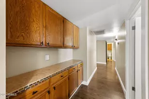 7957 W Dreyfus Dr, Peoria, AZ 85381 - Photo 29