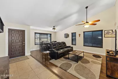 7957 W Dreyfus Drive, Peoria, AZ 85381 - Photo 7