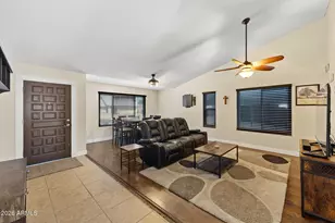 7957 W Dreyfus Dr, Peoria, AZ 85381 - Photo 7